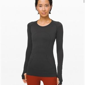 Long sleeve workout shirt